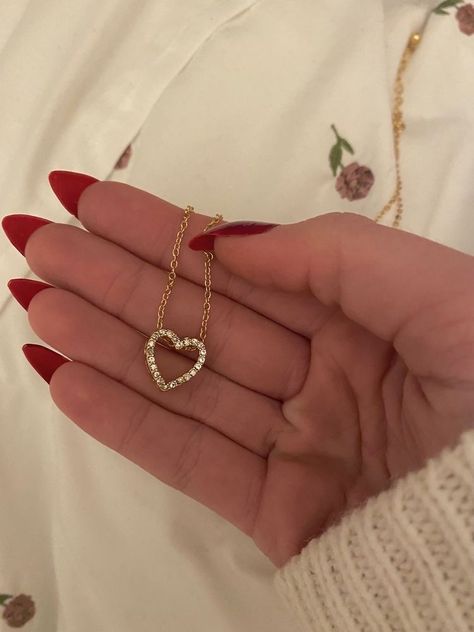 Preppy Jewelry, Dope Jewelry, Girly Accessories, Classy Jewelry, Fancy Jewelry, Girly Jewelry, Jewelry Inspo, Dream Jewelry, Stylish Jewelry