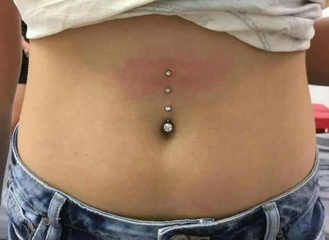 Piercing With Tattoo, Belly Piercing Simple, Belly Button Piercing Aesthetic Simple, Belly Piercing Bottom Only, Fat Belly Piercing, Fat Girls With Belly Button Piercing, Piercings For Girls, Daith Piercing Jewelry, Bellybutton Piercings