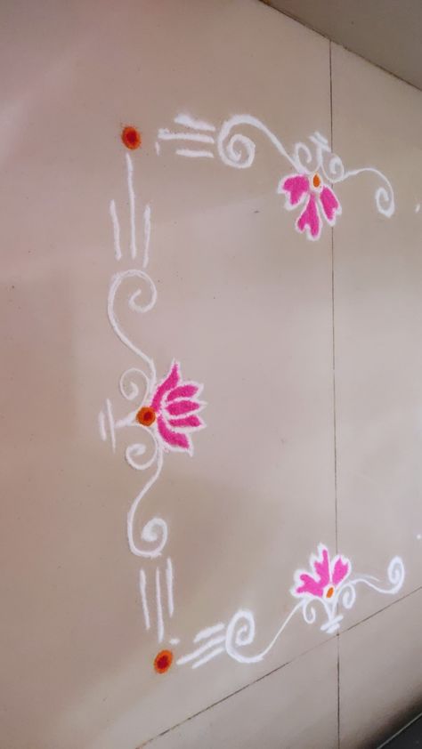 Puja asan border rangoli design Chaurang Rangoli, Short Rangoli, Lakshmi Rangoli, Chalk Rangoli, Swastik Rangoli, Simple Rangoli With Dots, Easy Rangoli Designs Videos, Border Rangoli, Very Easy Rangoli Designs