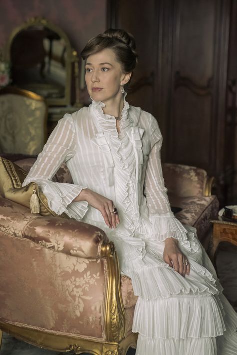 Everything to Know About 'The Gilded Age' Season 3 Gilded Age Fashion, Bridgerton Vibes, Head Painting, Vijay Sethupathi, Painting Challenge, The Gilded Age, Dinner Wear, Silver Gown, Ensemble Cast