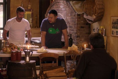 David Chang and his friends eat a lot of pizzas in the name of research Restaurants In New Orleans, Tastiest Food, David Chang, Star Chef, Tv Food, British Bake Off, Great British Bake Off, Bake Off, Best Pizza