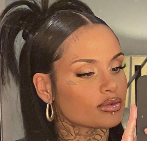 Kehlani Short Hair, Kehlani Concert, Kehlani Instagram, Model Inspo, Kehlani, Favorite Hairstyles, Pretty Selfies, Aesthetic Hair, Hair Highlights