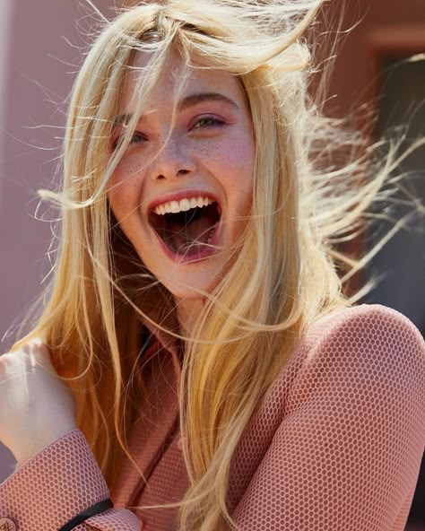 Ellie Fanning, Elle Fanning Style, Fanning Sisters, Dakota And Elle Fanning, Mode Editorials, Jordyn Jones, Dakota Fanning, Bleach Blonde, Elle Magazine