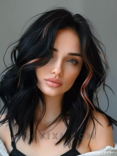 Rambut Brunette, Black Hair With Highlights, Edgy Hair, Hair Color And Cut, Hair Inspiration Color, Hair Inspo Color, Cool Hair Color, Hair Color For Black Hair, Brunette Hair