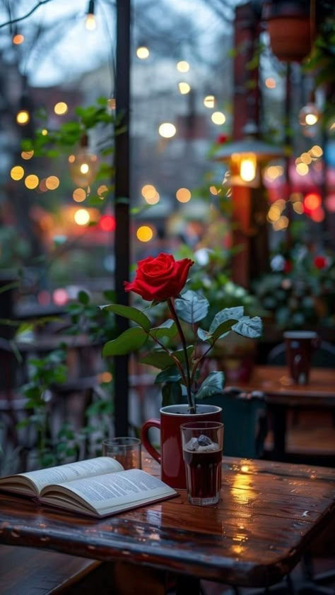 Coffee And Roses Mornings, Rose Pictures Aesthetic, Rose Day Pic, Red Roses Aesthetic, Rose Day Images, Tea Background, Good Morning Rose, Red Roses Wallpaper, Good Morning Flowers Rose