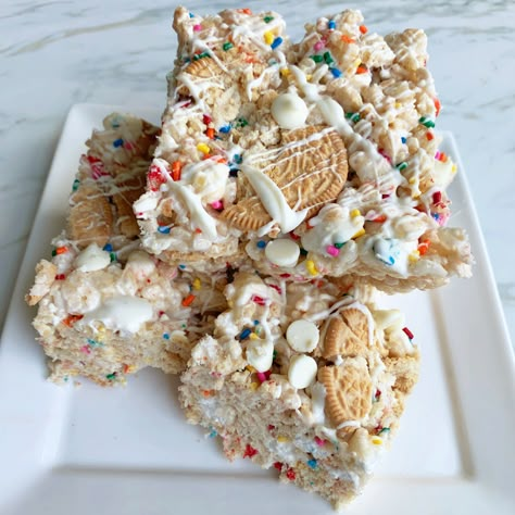 Rice Krispies Treats: Loaded Loaded Rice, Birria Quesatacos, Golden Oreo, Chocolate Melting Wafers, Krispie Treats Recipe, Rice Krispies Treats, Krispies Treats, Cereal Treats, Rice Krispy