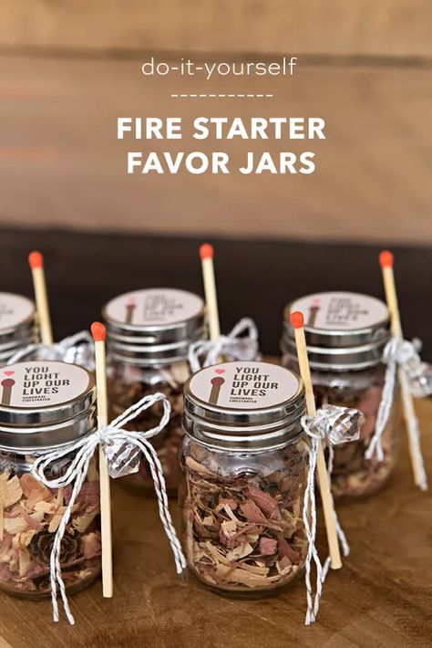 Diy Fire Starter, Homemade Fire Starters, Fire Starters Diy, Wedding Favour Jars, Favour Jars, Creative Wedding Favors, Inexpensive Wedding Favors, Boda Diy, Cheap Favors