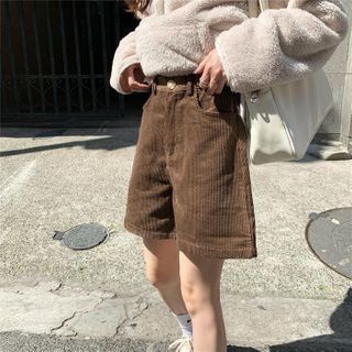 Corduroy Shorts Outfit, Pants Corduroy, High Waist Short, Corduroy Shorts, Shorts Women, Fitness Inspo, High Waisted Shorts, Short Pants, Cargo Shorts