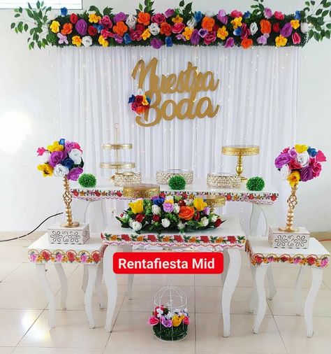 Mexican Party Theme, Boda Mexicana, Mexican Party, Mexican Wedding, Dali, Wedding Ideas, Table Decorations, Cake, Quick Saves