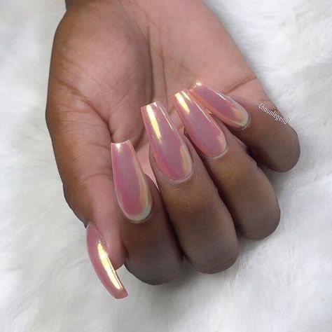 Nails Grunge, Shiny Nails Designs, Pink Chrome, Grunge Nails, Her Nails, Ear Cleaning, Luxury Nails, Coffin Nails Designs, Pretty Acrylic Nails