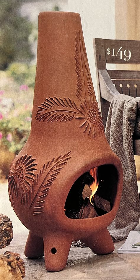 Terracotta Chiminea, Clay Fireplace, Clay Chiminea, Clay Fire Pit, Mexican Folk Art Decor, Pottery Lessons, Cement Art, Ancient Statues, Tanah Liat