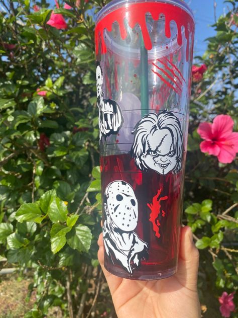 Vasos Aesthetic, Scream Tumblr Cup, Horror Snowglobe Tumbler, Halloween Snowglobe Tumbler, Horror Movie Tumbler Cup, Spooky Tumbler Cup, Cup Business, Horror Tumbler, Snowglobe Tumblers