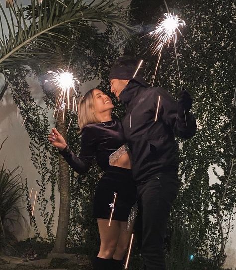 Matching New Years Eve Outfits Couple, New Year Couple Outfit, New Years Picture Ideas Couples, New Year Couple Aesthetic, New Year’s Eve Couple, Happy New Year Couple Pictures, New Year’s Eve Couple Pictures, Nye Couples Picture, New Years Ideas For Couples