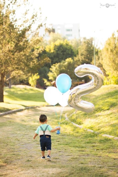 2nd Birthday Photo Shoot Ideas For Boys, Toddler Boy Photo Shoot Ideas, Boy Birthday Photoshoot, Second Birthday Pictures, Birthday Photoshoot Ideas Boys, Second Birthday Photos, Boy Birthday Pictures, 2nd Birthday Pictures, Second Birthday Boys