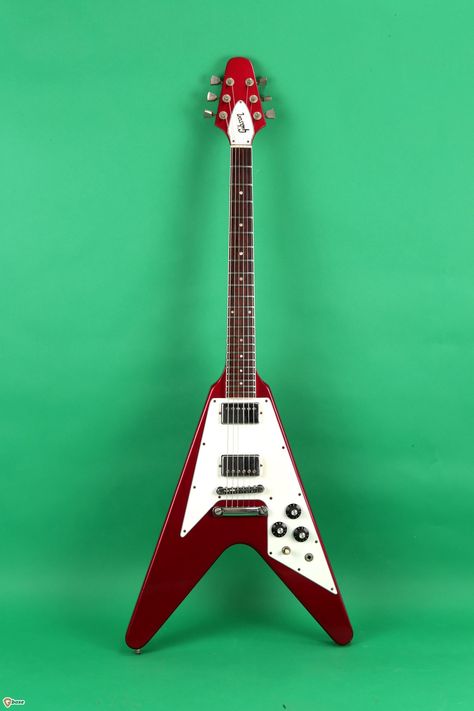 V Shaped Guitar, Electric Guitarist, Flying V Guitar, Angelic Beauty, Gibson Flying V, Red Electric Guitar, Rocker Outfit, Electric Guitar Design, Learning Guitar