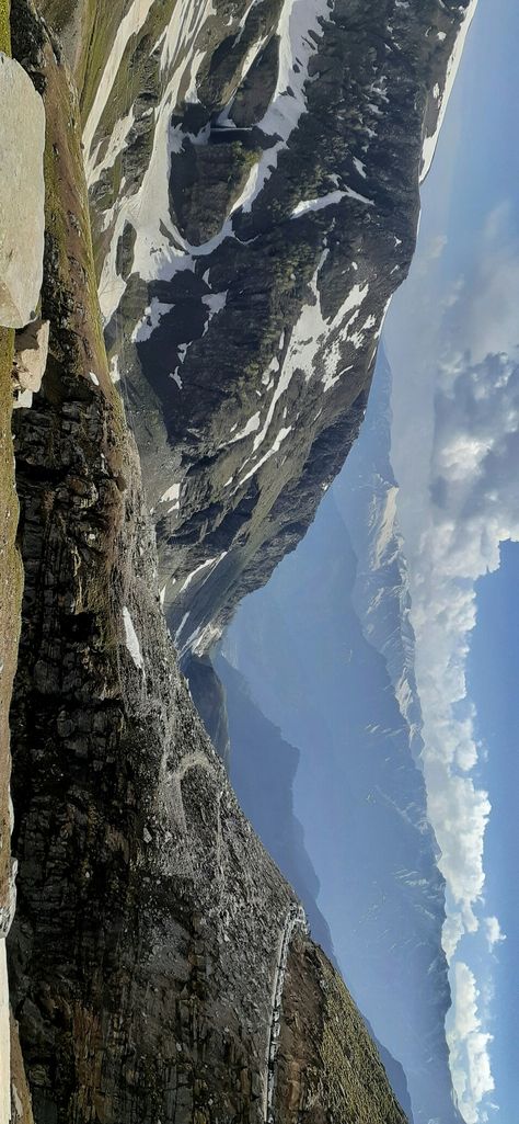 Please see the picture in landscape form ... Please rotate ur phone to see the best.  Guys i clicked this photo with my phone only not with dslr or camera  ....  #manali #snow_mountains #natures_beauty #photography #clouds  #wallpaper Mussoorie Snow Fall, Manali Snow Photography, Rohtang Pass Manali Photography, Manali Wallpaper, Manali Photography, Photography Clouds, Clouds Wallpaper, Snow Mountains, High Places