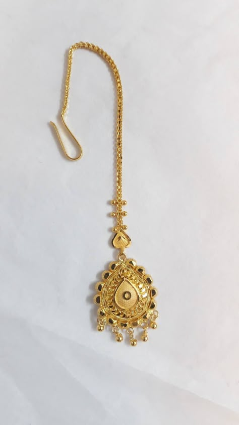 Gold Maangtika Designs, Maag Tikka Design Gold, Mangtika Gold Design, Maang Tika Gold Design, Papati Billa Designs Gold Latest, Gold Mangtika Indian Jewelry, Tikli Jewelry Gold, Mang Tika Jewelry Gold Latest, Mangtikka Designs Gold