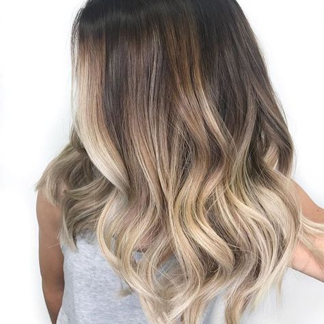 This Color placement was one of my Favorites Root Stretch Hair, Root Stretch Hair Blonde, Balayage Hair Bob, Balayage Hair Tutorial, Balayage Hair Blonde Short, Balayage Hair Blonde Medium, Balayage Hair Blonde Long, Balayage Hair Caramel, Dyed Hair Pastel