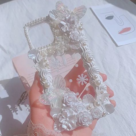 Embrace the Fairytale: The Enchanting White Fairy Flower Phone Case 🛒👉🏻 https://aunomay.com/enchanting-white-fairy-flower-phone-case Calling all nature enthusiasts and lovers of ethereal elegance! Transform your phone into a miniature enchanted garden bathed in moonlight with the enchanting White Fairy Flower Phone Case. #case #rabbit #caseiphone #instagood #caseip11 #aunomay #aunonaycase #caseorder #caserabbit caseshop White Garden Design, Ethereal Elegance, White Fairy, Drawing Ideas List, Glamour Nails, Case Ideas, White Garden, Halloween Icons, Phone Stuff