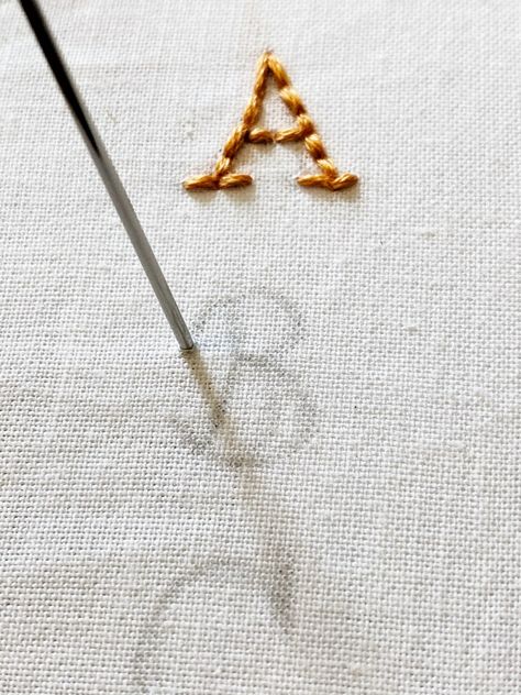 Hand Stitch Initials, Hand Embroider Initials, Easy Name Embroidery For Beginners, How To Sew Initials By Hand, How To Sew A Letter, Embroider Letters Alphabet, Small Letter Embroidery, How To Embroider Letters By Hand, How To Hand Embroidery Letters