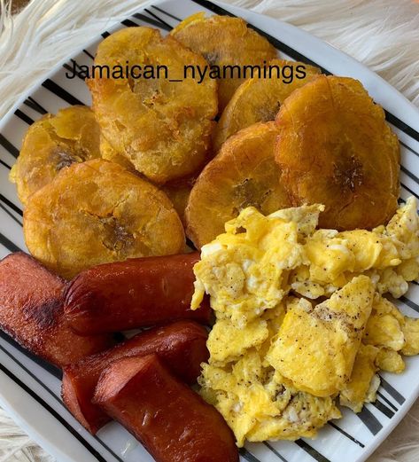 Good eats on Instagram: “#goodmorning #breakfast #breakfasttime #sausage #eggs #plantains #jamaica #jamaican #instagood #instagram #explore” Plantain And Eggs Breakfast, Jamaican Breakfast Ideas, Jamaica Breakfast, Jamaican Meals, Caribbean Breakfast, Jamaican Breakfast, Pretty Lifestyle, Jamaica Food, High Protein Breakfast Recipes