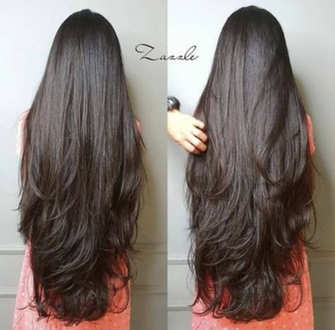 Haircuts For Long Hair Straight, Haircuts For Long Hair With Layers, Long Shiny Hair, Long Hair Images, Long Indian Hair, Long Silky Hair, Big Bun, Beautiful Brunette, Long Hair Pictures