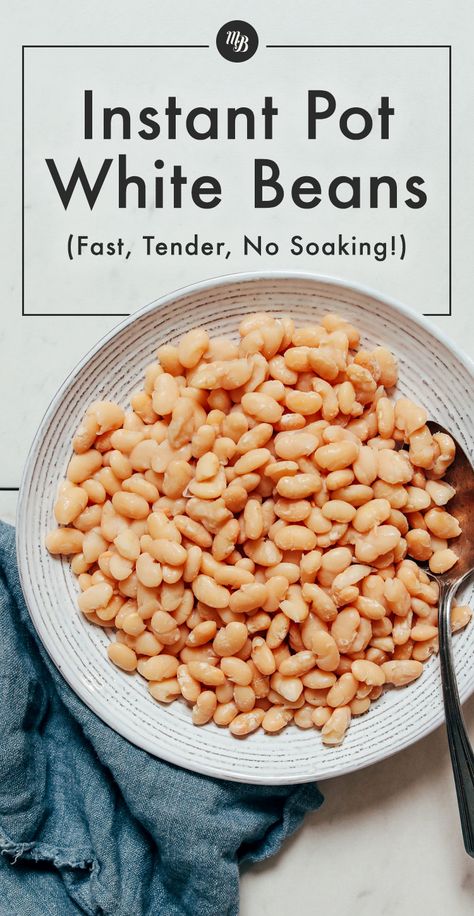 Instant Pot White Beans, White Bean Recipes, How To Soak Beans, Ham And Beans, Minimalist Baker, Northern Beans, Rosemary Garlic, Great Northern Beans, Instant Pot Dinner Recipes