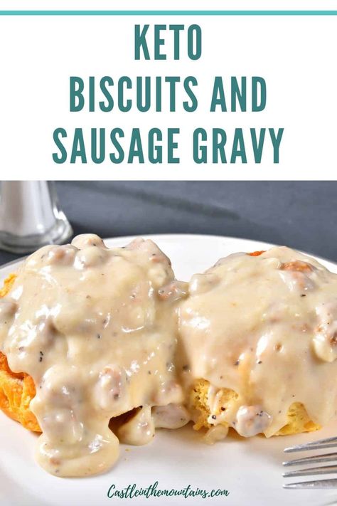 Keto Biscuits And Gravy, Biscuits And Gravy Recipe, Biscuits And Sausage Gravy, Biscuits And Sausage, Healthier Me, Healthy Biscuits, Low Sugar Diet Recipes, Biscuits Gravy, Low Carb Biscuit