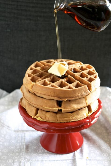 Waffles made with cake batter Cake Batter Waffles, Cake Mix Ingredients, Funfetti Cake Mix, Homemade Waffles, Waffle Cake, Lemon Cake Mixes, Funfetti Cake, Eat Dessert First, Waffle Recipes