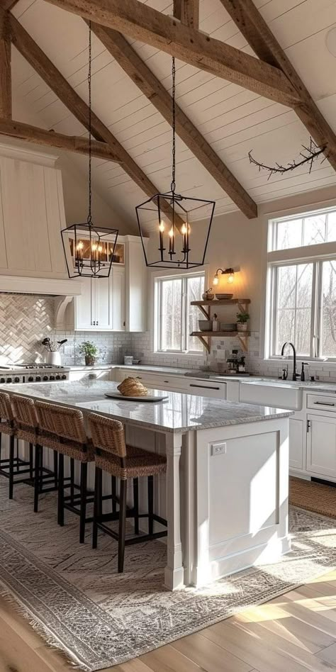 Big Farmhouse Kitchen, Kitchen Island Ideas Farmhouse, Mountain Craftsman Style Homes, Kitchen With Vaulted Ceiling, Barndominium Kitchen Ideas, Barndo House Plans, Modern Farm Houses, Island Kitchen Sink, Big Kitchen Ideas