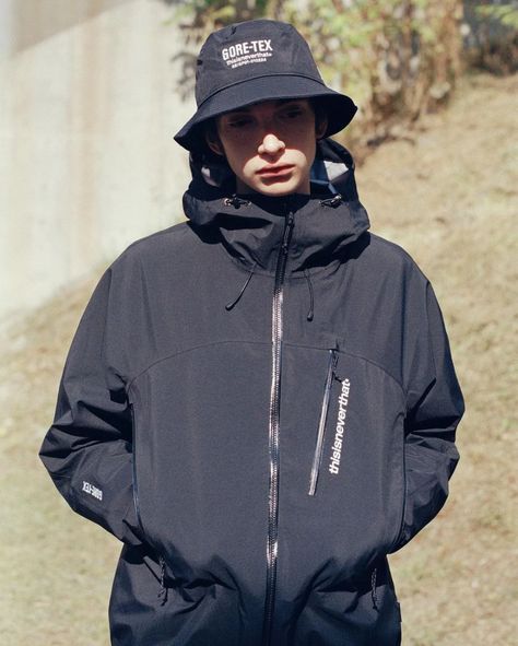 GORE-TEX × thisisneverthat® – thisisneverthat® INTL New Era Baseball Cap, 2000s Streetwear, Gore Tex Jacket, Korean Streetwear, Water Resistant Jacket, Zippered Cardigan, Street Outfit, Oversized Silhouette, Shell Jacket