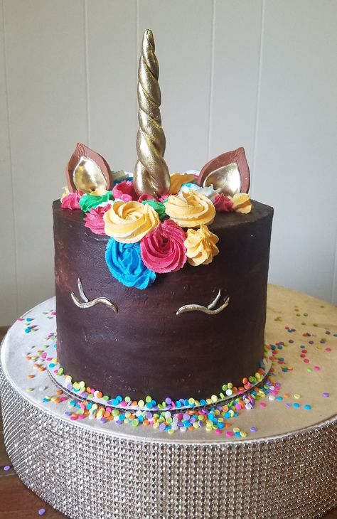 Chocolate unicorn Unicorn Cake Chocolate, Unicorn Chocolate Cake, Chocolate Unicorn Birthday Cake, Chocolate Unicorn Cake, Wedding Cake Frosting Recipe, Chocolate Cake Images, Unicorn Chocolate, Chocolate Cake Designs, Chocolate Fudge Frosting