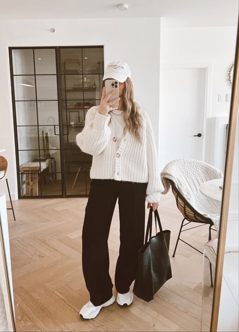 Abercrombie Cardigan Outfit, Cardigan Sneakers Outfit, Trousers And Sneakers Outfit, Pants Casual Outfit, Friday Mood, Outfit For Spring, Trouser Outfit, Cardigan Outfits, Cotton Cardigan