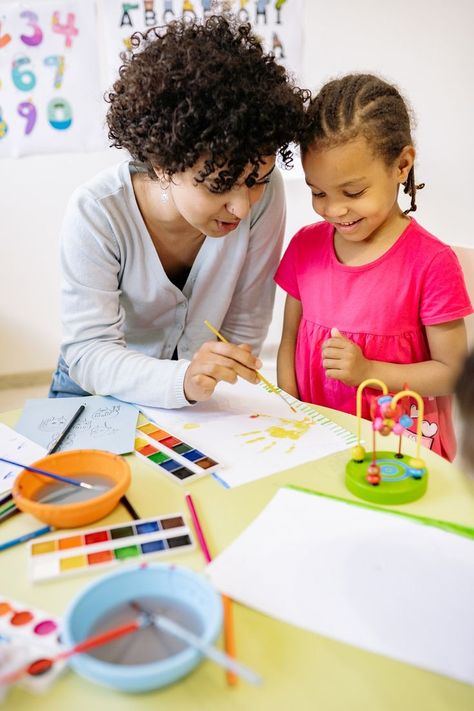 art and craft kits online Preschool Aesthetic, Teaching Crafts, Child Psychologist, Giving Gifts, Homeschool Kids, Educational Content, Branding Shoot, Social Studies Activities, Oil Painting Techniques