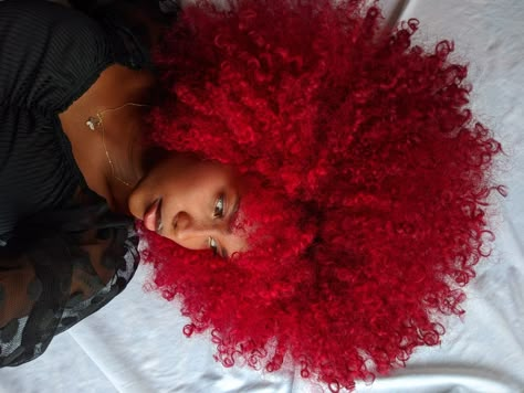 4c Red Hair, Dyed Hair On Black Women, Red Afro Hair, Colored Hair Braids, Red Natural Hair, Afro Hair Color, Afro Hair Woman, Red Afro, Afrocentric Hairstyles