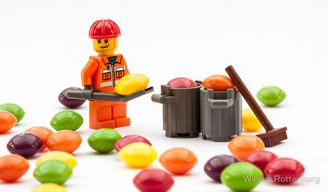 Figures Photography, Lego Humor, Lego Scenes, Number Talks, Toy Photography, Lego Minifigs, Lego Toy, Lego Mini, Lego Creative