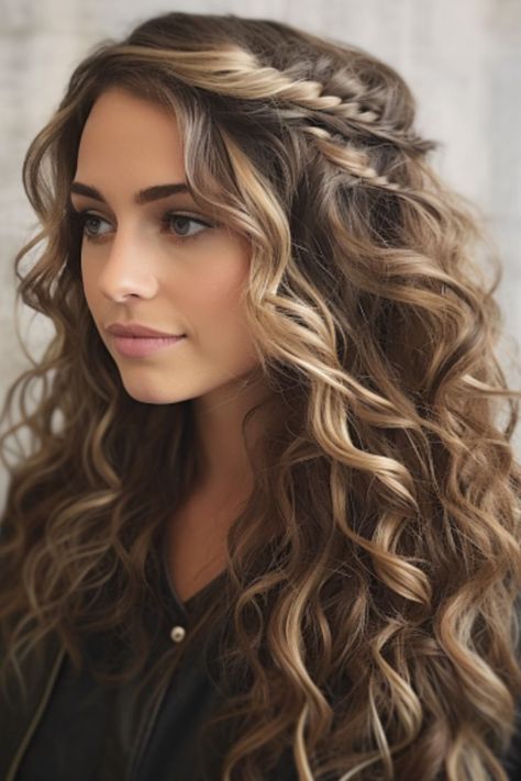 20 Cute Wedding Guest Hairstyles That Will Make You Stand Out Womens Curled Hairstyles, Prom Hairstyles For Long Hair All Down Curls, Wading Hairstyles, Beach Wedding Hair Long Loose Waves Side Braids, Cascading Curls Updo, Curls And Braids Hairstyles, Loose Curl Hairstyle, Messy Curls Long Hair, Long Loose Curls Hairstyles