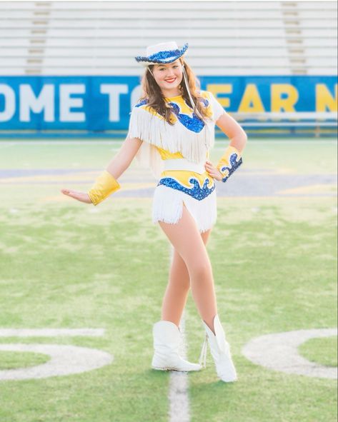 Senior Drill Team Pictures, Drill Team Pictures Poses Individual, Drill Team Poses, Drill Team Pictures Poses, Drill Pictures, Sunrise Poses, Apache Belles, Dancer Senior Pictures, Team Picture Poses