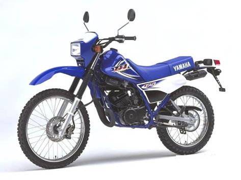 Manual de partes Yamaha DT 125 2004 al 2006. Este catálogo de piezas está relacionado con las piezas de los modelos fdel 2004-2006. Dt 175, Dt Yamaha, Yamaha Motocross, Moto Scrambler, Yamaha Dt, Yamaha Motorcycles, Road Bike, Motocross, Motorcycles