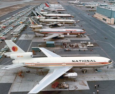 Bad Hotel, Douglas Aircraft, Boeing 707, National Airlines, Vintage Airline, Passenger Aircraft, Air Photo, New Aircraft, Vintage Airlines