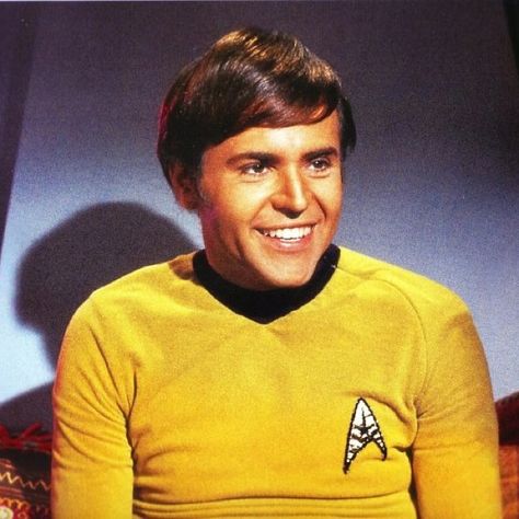 Star Trek Original Series...Walter Marvin Königsberg...name shortened to Walter Marvin Koenig as  Ensign Pavel Chekov, Navigator Star Trek Chekov, Pavel Chekov, Walter Koenig, Trek Deck, Star Trek Wallpaper, Star Treck, Star Trek Cast, Nichelle Nichols, Star Trek 1