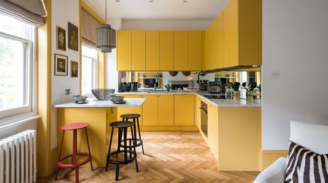 Yellow doesn't have to be dated or muted. Brighten up your kitchen with a vibrant lemon fresh design. Yellow Kitchen Paint, Yellow Kitchens, Yellow Kitchen Designs, Tuscan Kitchen Design, Small Dining Room Decor, Yellow Kitchen Cabinets, Yellow Paint Colors, Yellow Cabinets, Серая Кухня