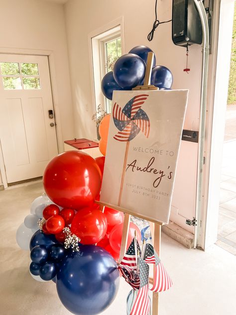 Patriotic First Birthday Girl, Patriotic Birthday Party, Americana Party, Baby Bbq, Bday Decor, Theme First Birthday, America Party, Usa Party, American Party