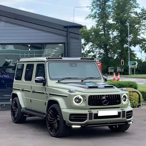 De Mercedes-Benz G 63 AMG BRABUS 800 started as a rugged military icon and evolved into a symbol of luxury. BRABUS took the G 63 AMG and infused it with a fierce 800-horsepower engine and a distinctive body kit, transforming it into a powerhouse of performance and style. With its bold design and plush, high-tech interior, the G 63 AMG BRABUS 800 delivers a driving experience that’s both thrilling and luxurious, making every journey a remarkable adventure. G 63 Amg Brabus, Brabus 800, Dr Car, G 63 Amg, Mercedes Brabus, G 63, Mercedes G63, Mercedes Suv, Dream Cars Mercedes