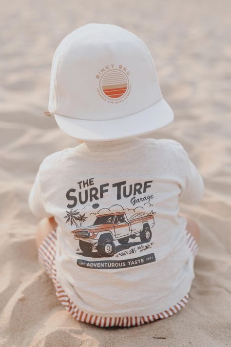 First beach trip feels 🥺 The Surf Turf Tee 📷 @beccabrodytimpe Toddler Boy Beach Outfit, Surf Room, Toddler Boy Clothes, Surf Turf, Dream Kids, Surfer Style, Boys Style, Childhood Days