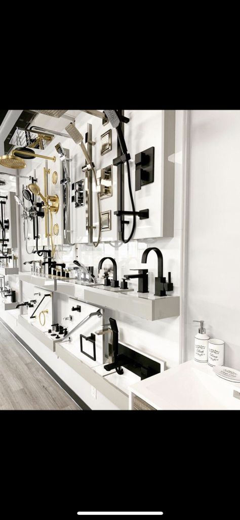 Bathroom Fittings Showroom Display, Plumbing Fixture Display, Home Builder Showroom, Sanitary Showroom Display, Sanitary Showroom, Interior Shop Display, Kitchen Design Showrooms, Tiles Showroom, Skateboard Photos