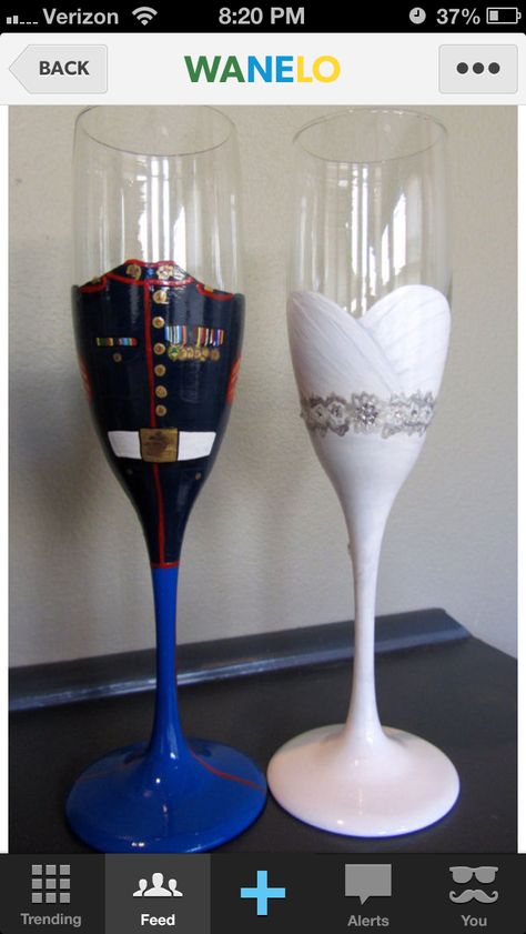 His and her wedding glasses. Marine wedding theme. Usmc Wedding, Marine Corps Wedding, Military Bride, Army Wedding, Marine Wedding, Marine Wife, Military Wedding, Toasting Flutes, Painted Glasses