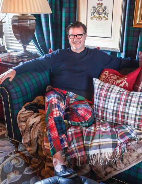 Ralph Lauren Home Living Room English, Ralph Lauren Home Living Room, World Travel Decor, Southern Home Magazine, Tartan Decor, Scottish Interiors, Scottish Decor, San Francisco Apartment, English Interior