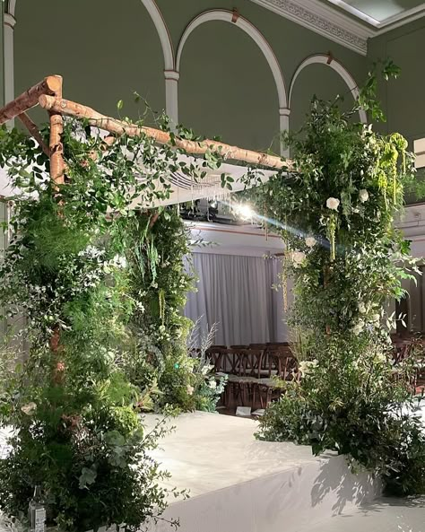 Wild romance 🌿 We combined a fresh green haze of beautiful seasonal greenery, meadow style flowers and decadently draping hanging amaranthus to create this beautiful chuppah design. Birch chuppah @the_happy_chuppah_people Venue One Marylebone @oneeventslondon #chuppahflowers #chuppahinspiration #chuppah #luxurywedding #weddingflowers #weddingflowerslondon #weddingflorist Wedding Huppa Decor, Beach Chuppah, Chuppah Florals, Chuppah Design, Huppah Wedding, Birch Chuppah, Antigua Wedding, Floral Chuppah, Chuppah Wedding