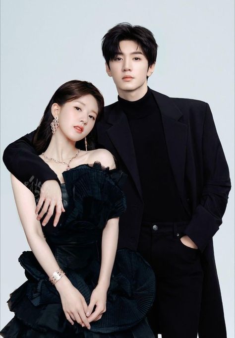 Cdrama Couples, Korean Couple Photoshoot, Hidden Love, Couples Images, Cute Couple Images, Cute Love Couple Images, Cute Actors, Cute Love Couple, Couple Shoot